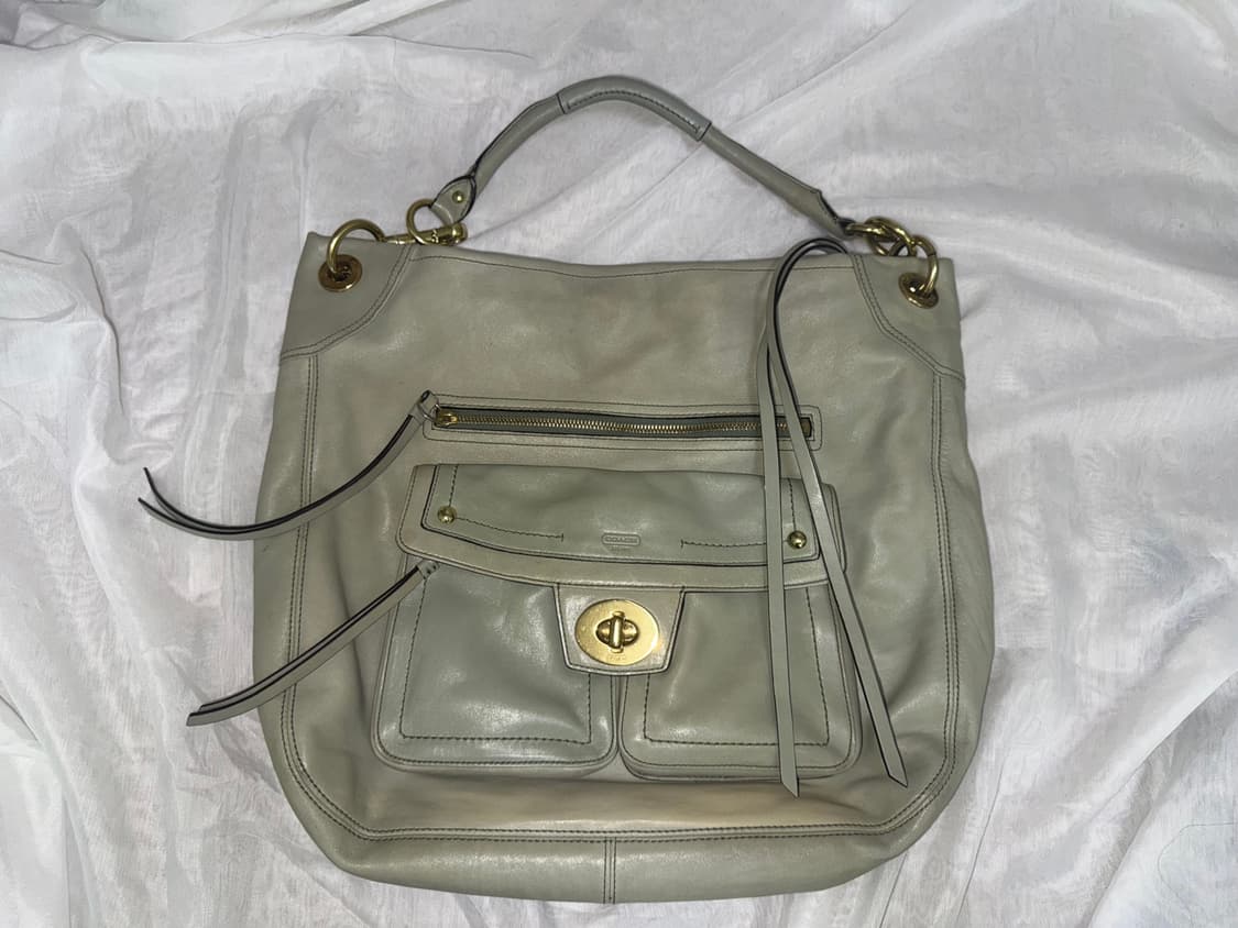 코치 가죽 숄더백 상품이미지2