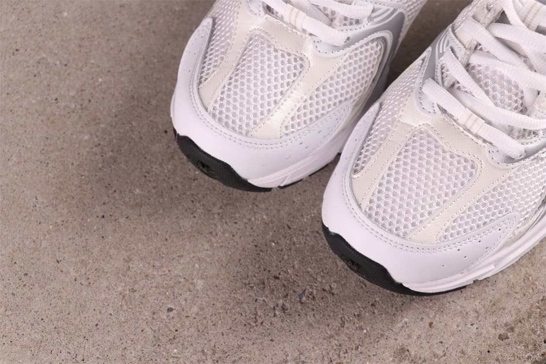 뉴발란스 530 Nb 운동화 커플룩 상품이미지7