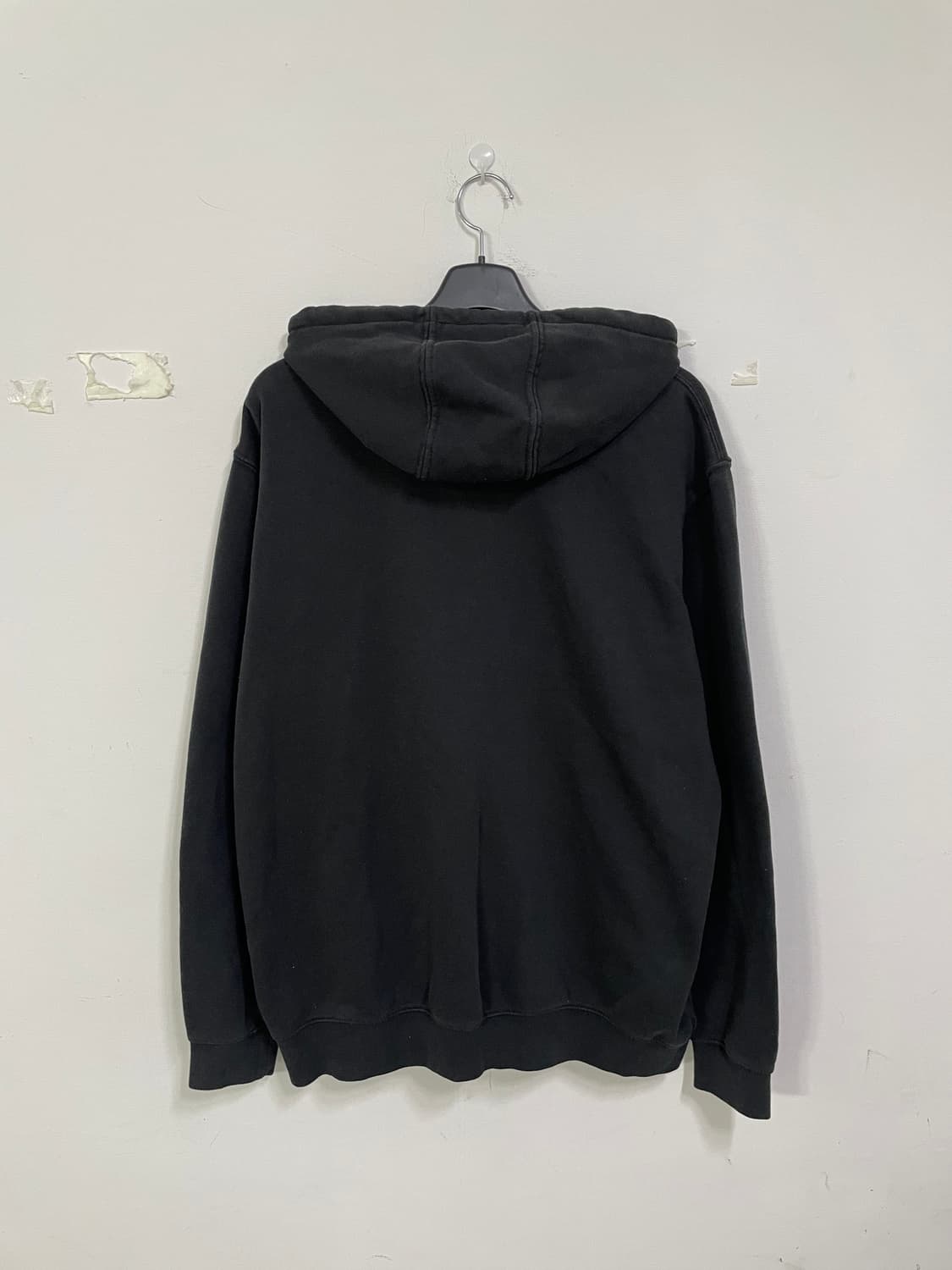 칼하트 블랙 후드티 상품이미지3