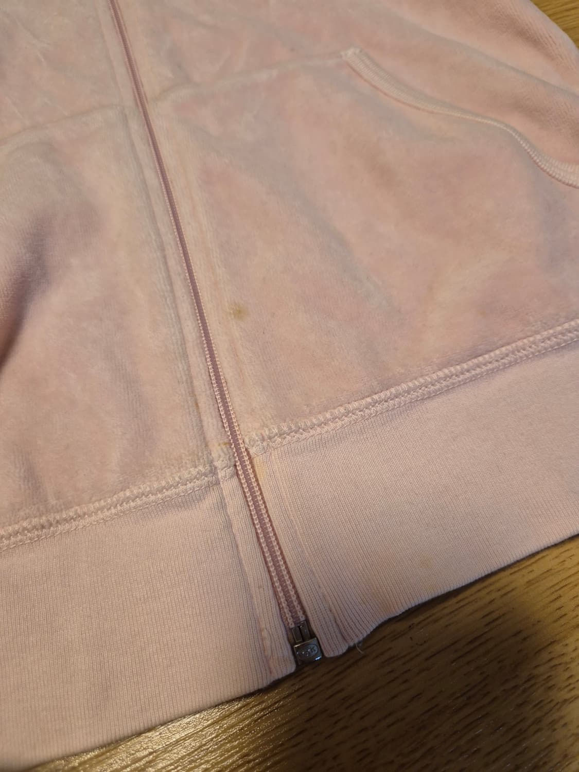 쥬시 꾸뛰르 핑크 벨벳 후드집업 & 팬츠 셋업 S 상품이미지3