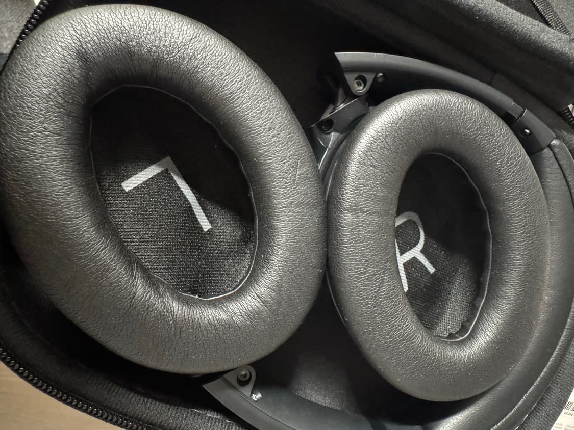 보스 QC45 노이즈캔슬링 헤드폰 블랙 상품이미지3