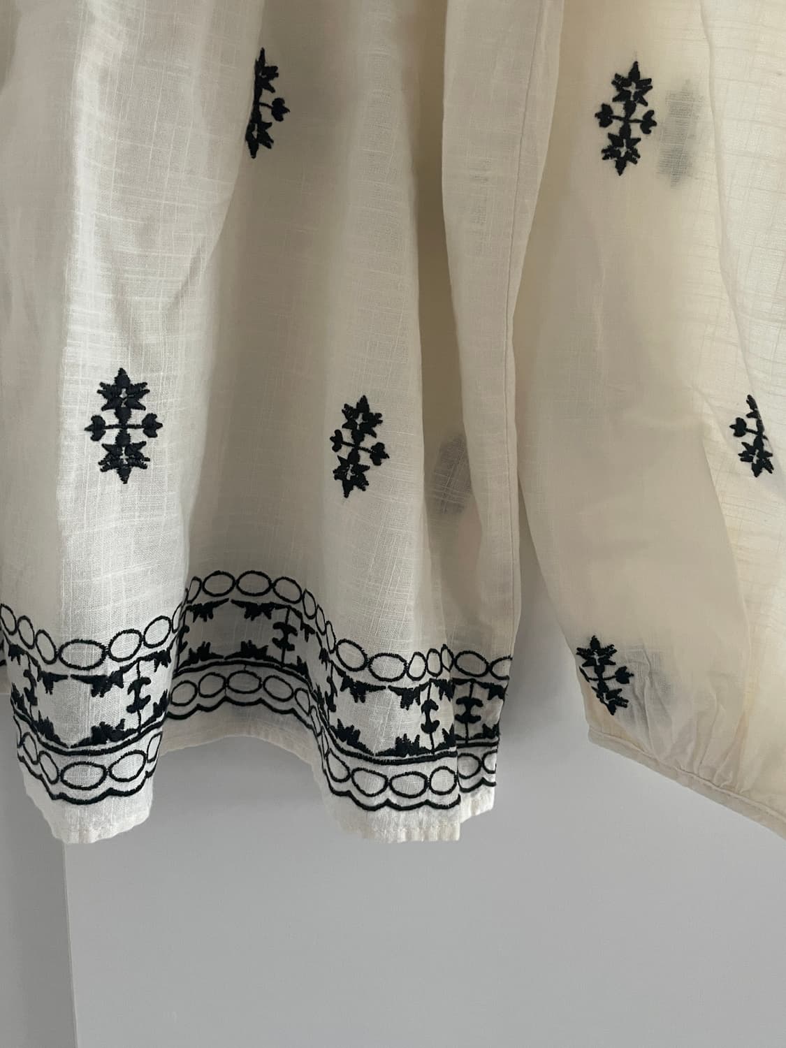 자라 자수 블라우스 상품이미지5