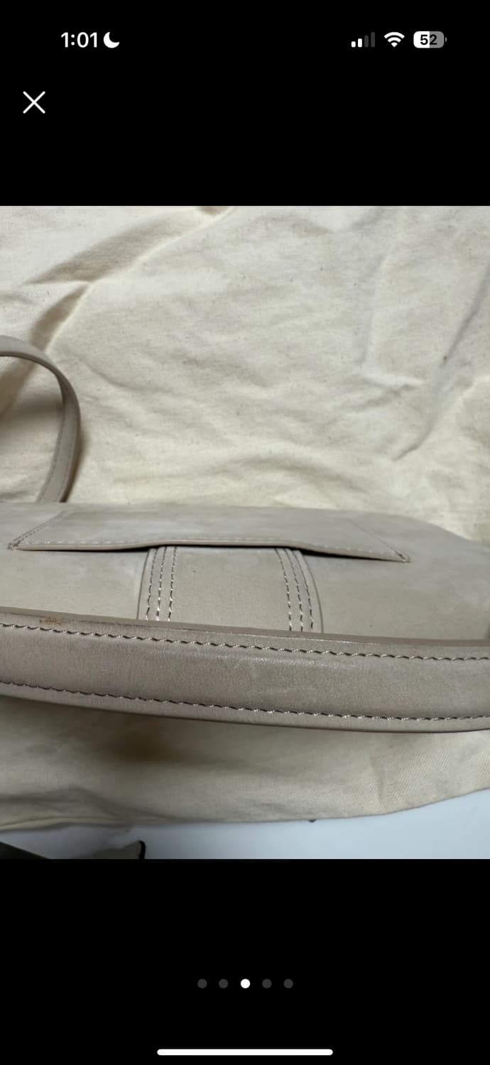 Jacquemus 라지 밤비노백 상품이미지4