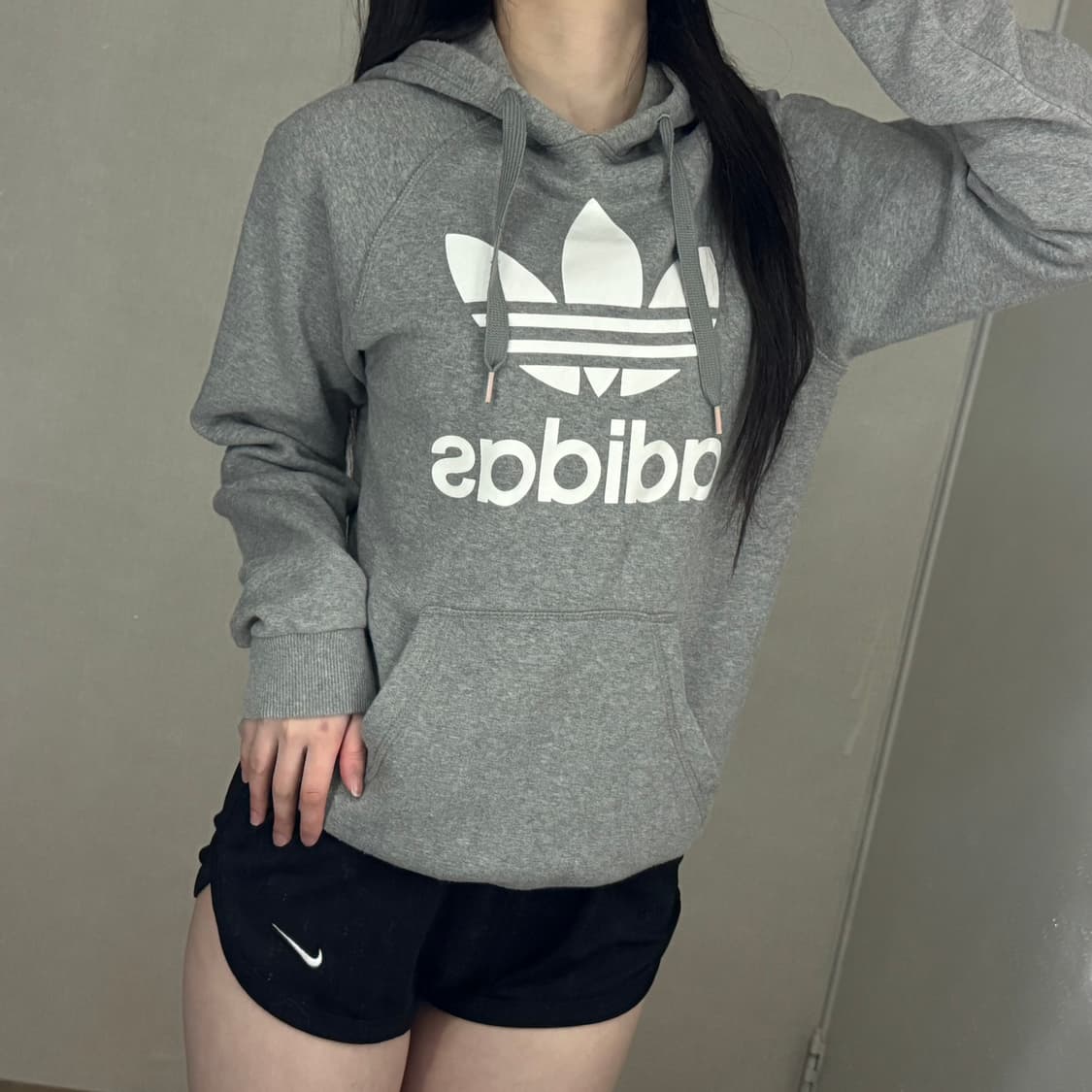 아디다스 불꽃 파이어버드 빅 로고 후드티 그레이 상품이미지2