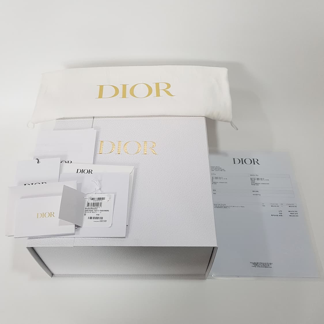 디올 북 토트백 스몰 뜨왈 드 주이 리버스 자수 상품이미지10