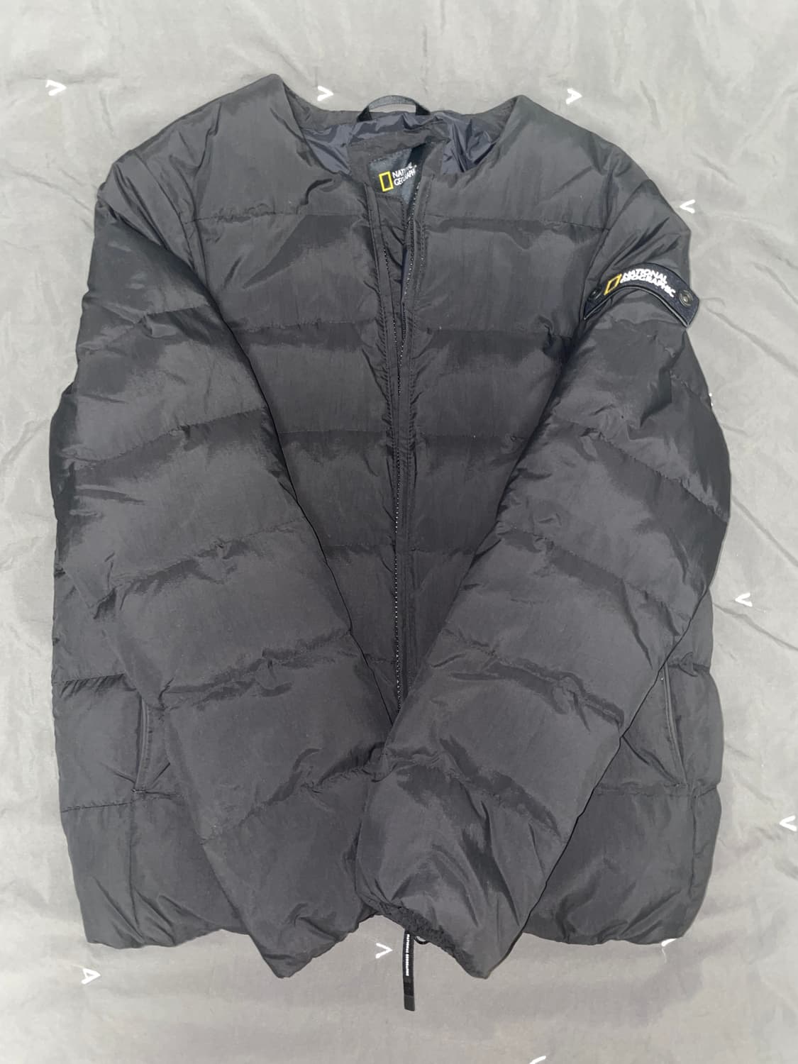 네셔널지오그래픽 구스다운 경량패딩 상품이미지1