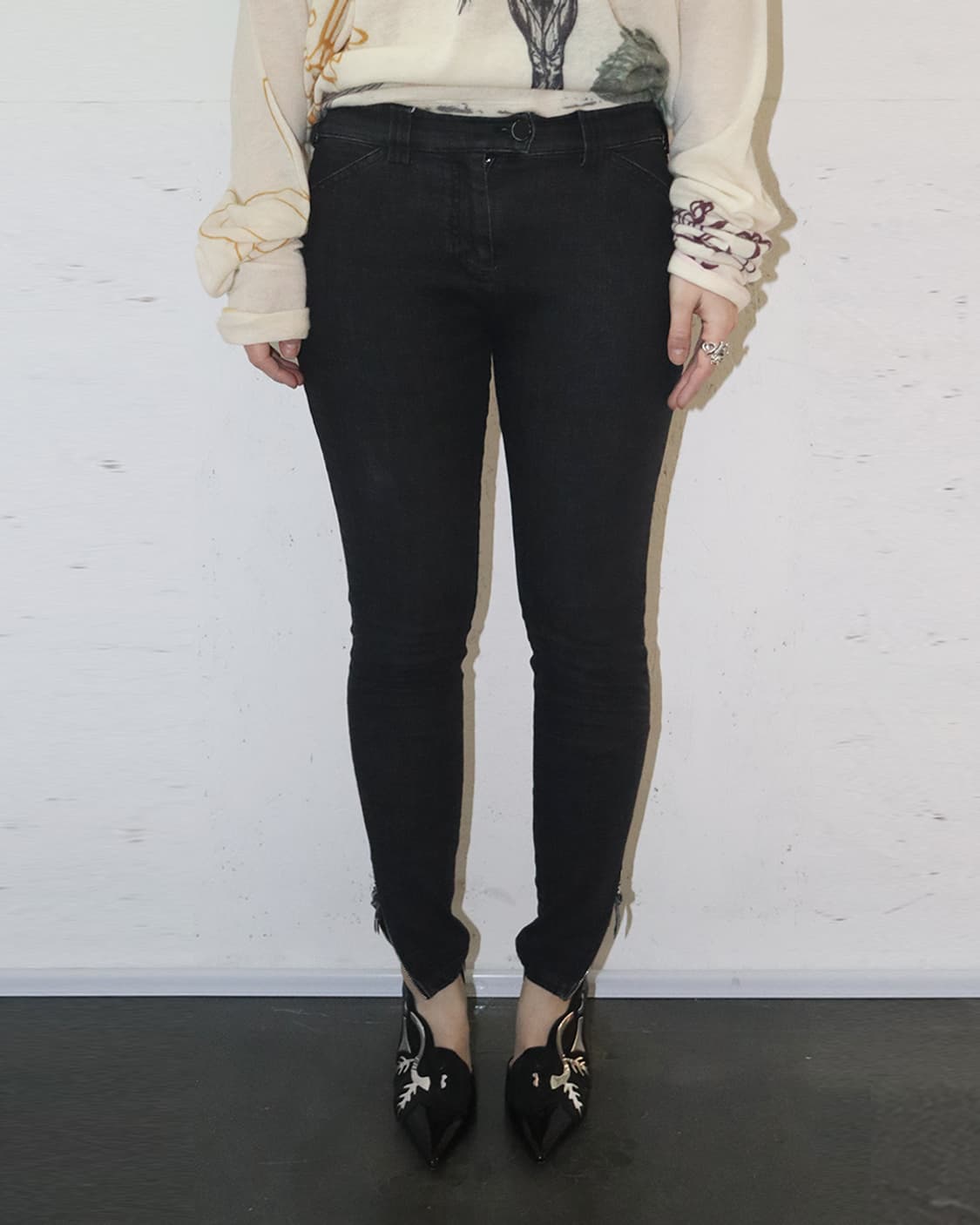 발렌시아가 by 니콜라스 제스키에르 12AW 지퍼 디테일 데님팬츠 블랙 상품이미지1