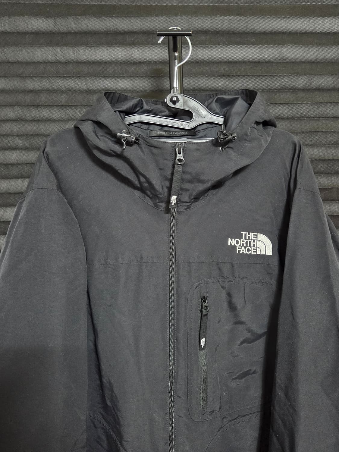 [노스페이스] 바람막이 자켓 판매합니다. 상품이미지2