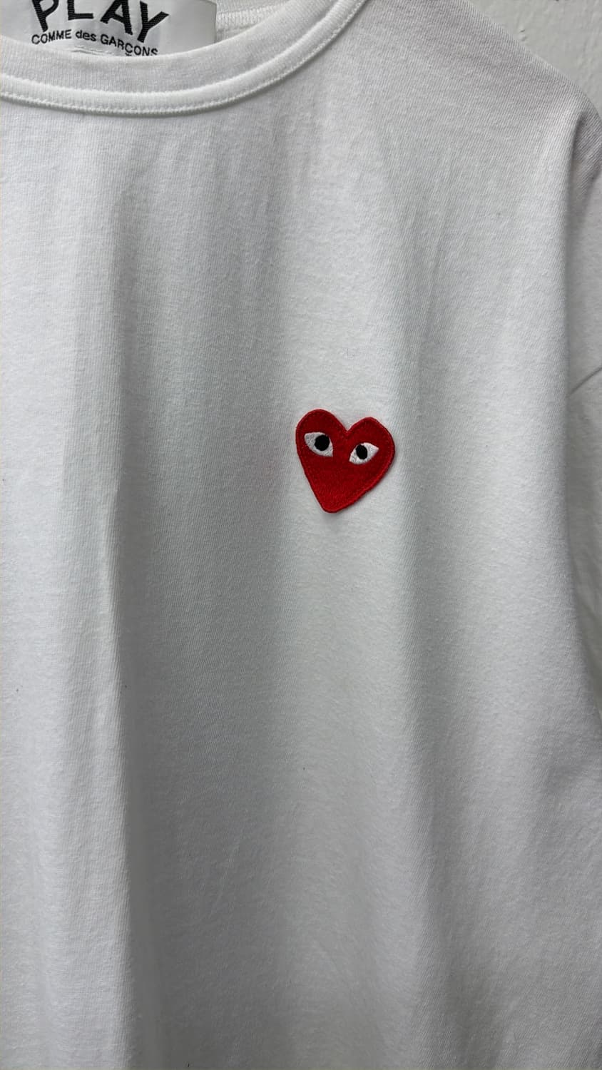정품) 꼼데가르송 24ss 남성 반팔티 XL 상품이미지4
