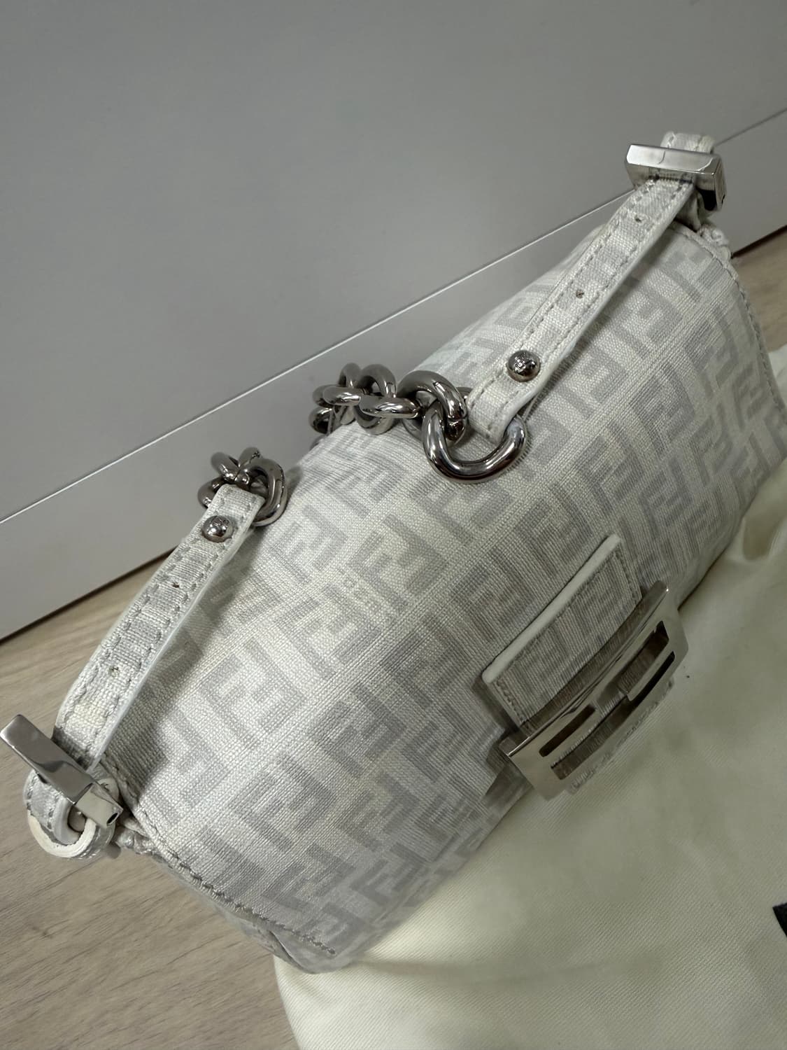 펜디맘마체인백 상품이미지2