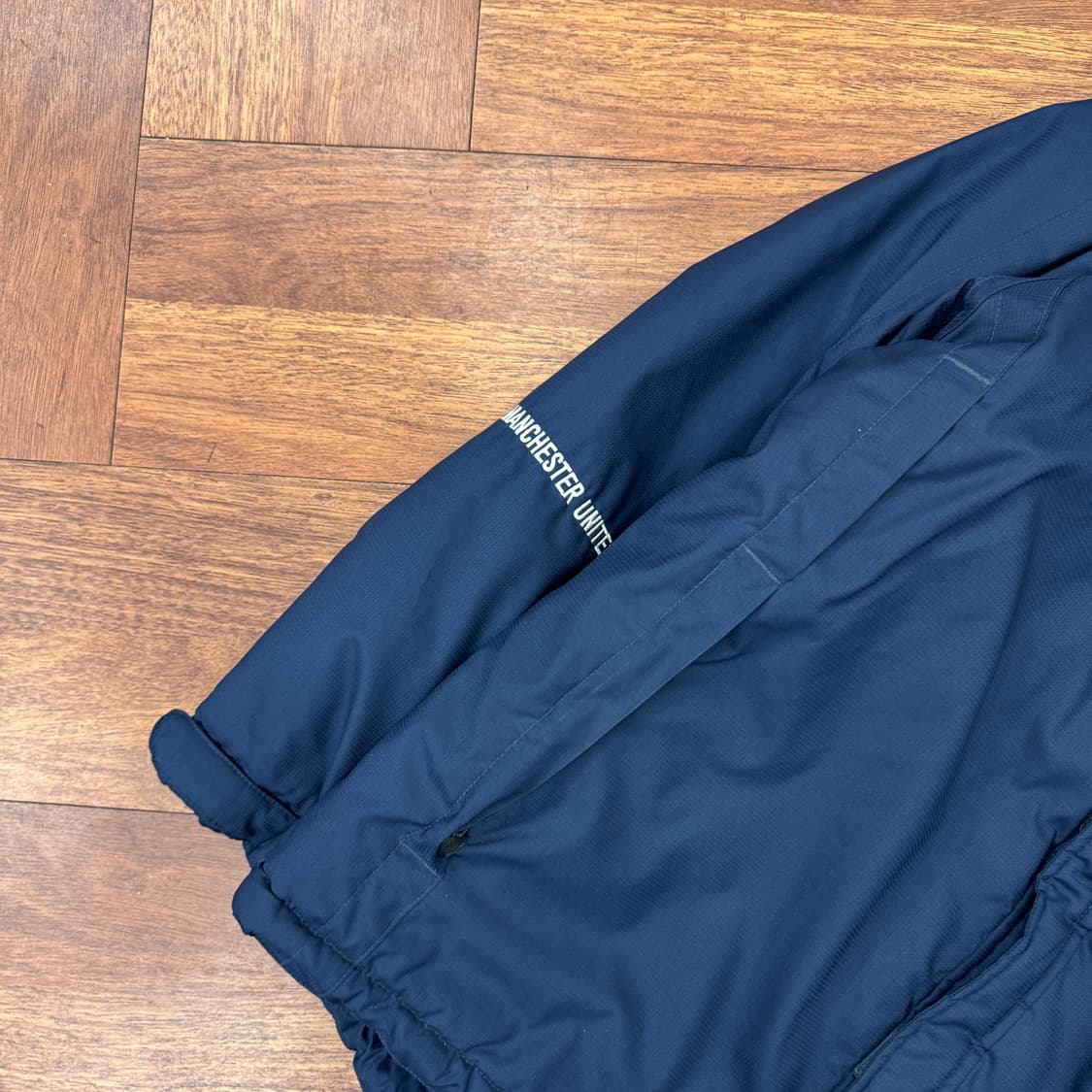 M(100)나이키 맨체스터유나이티드05시즌 맨유 자켓 상품이미지4