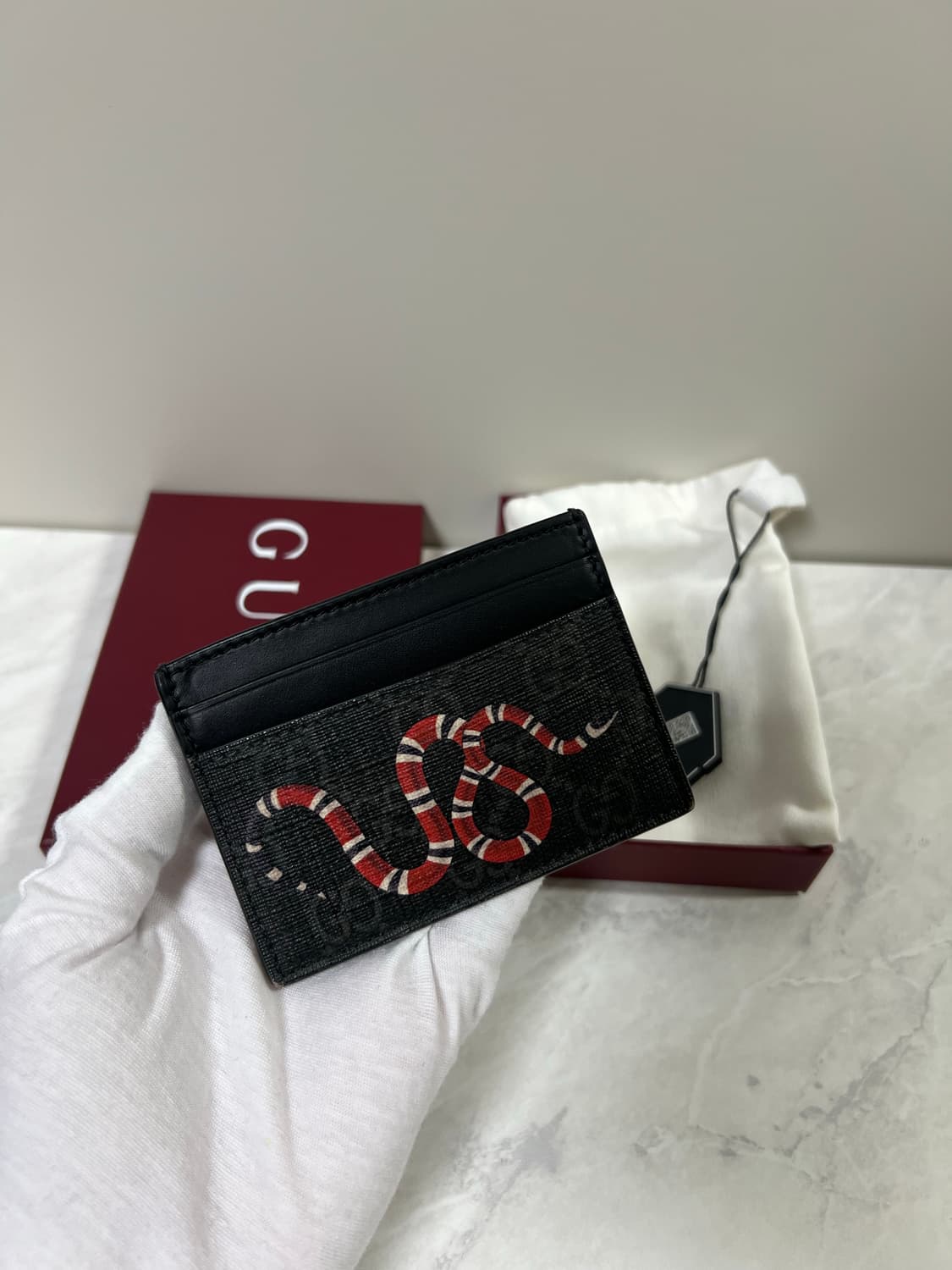 구찌 스네이크 카드지갑 상품이미지1