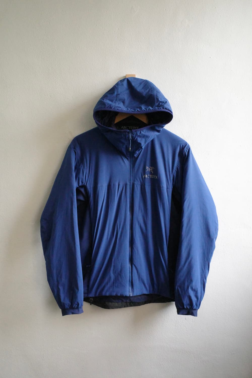 아크테릭스 아톰 LT 후디 상품이미지1