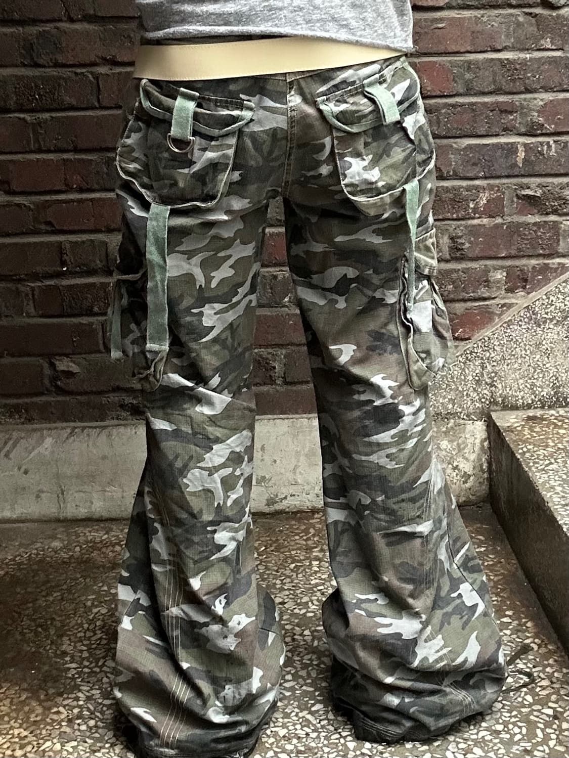 *rare* 빈티지 00s 밀리터리 포켓 플레어 부츠컷 카고팬츠 상품이미지4