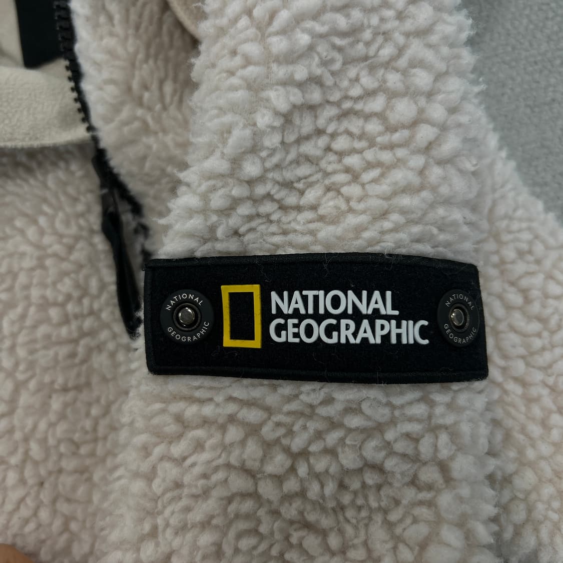 내셔널지오그래픽 뽀글이 후리스 아이보리 s 상품이미지3