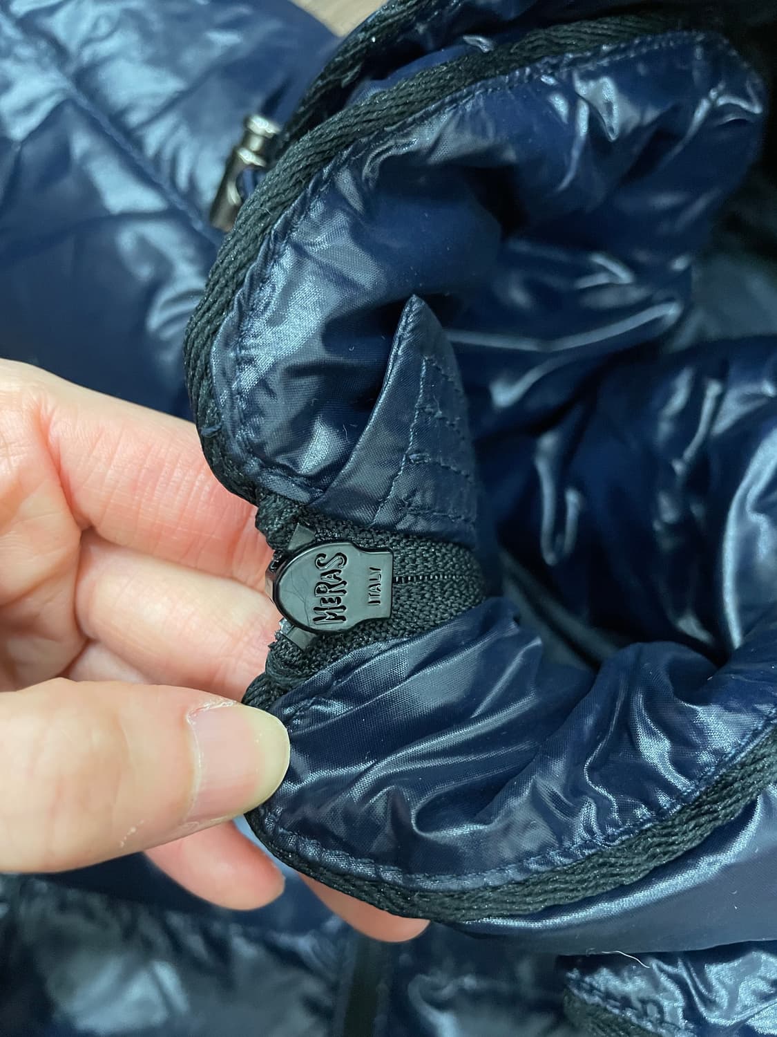 피레넥스 디바인 샤이니 덕다운 패딩 자켓 네이비 상품이미지10