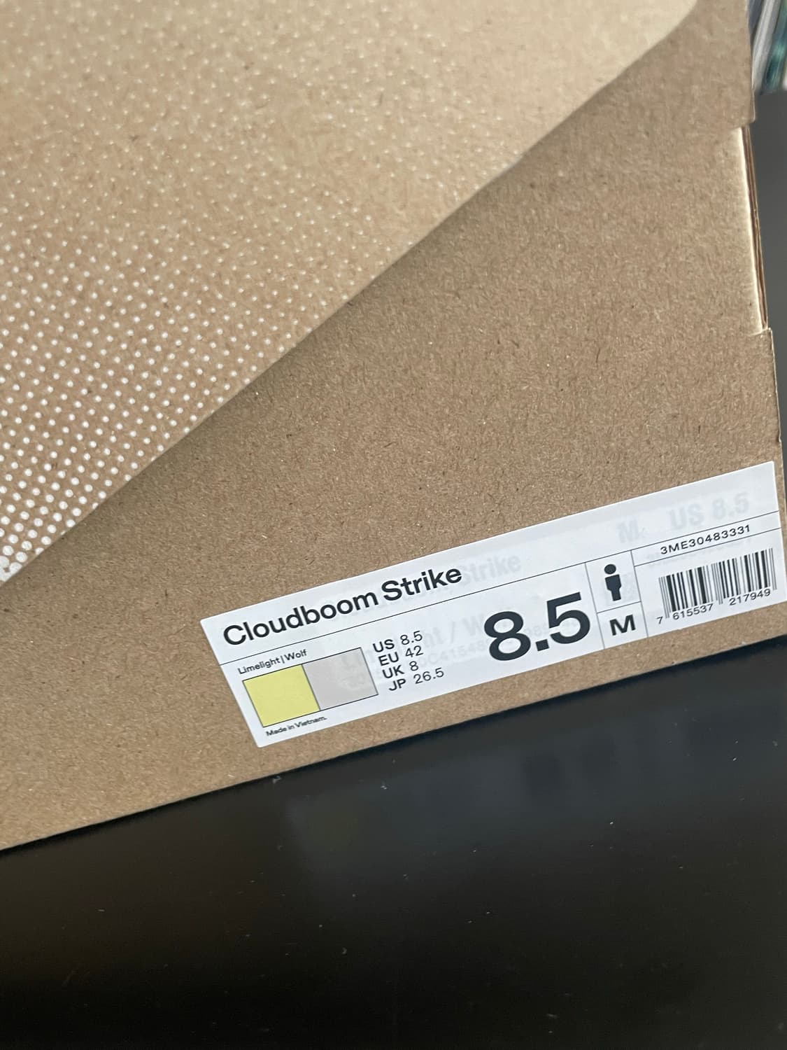 On running cloudboom strike 상품이미지3