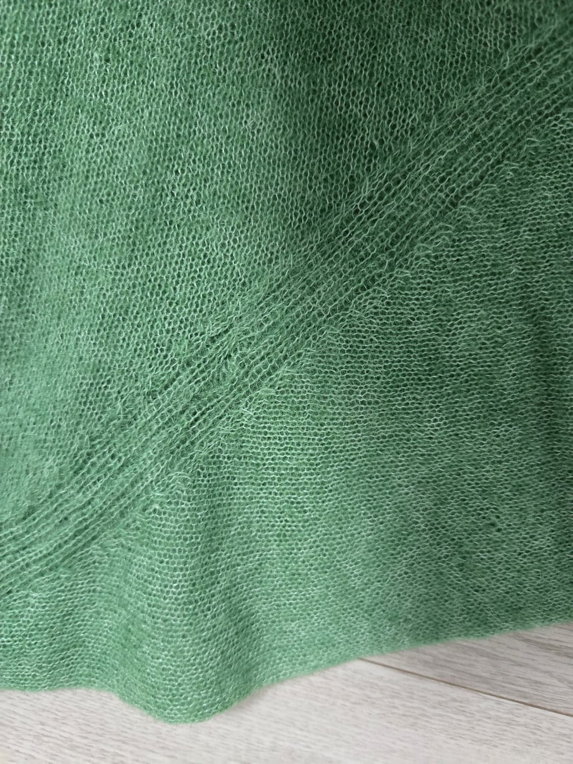 a.t.corner   V넥 크롭 가디건  미착용 새상품 상품이미지7