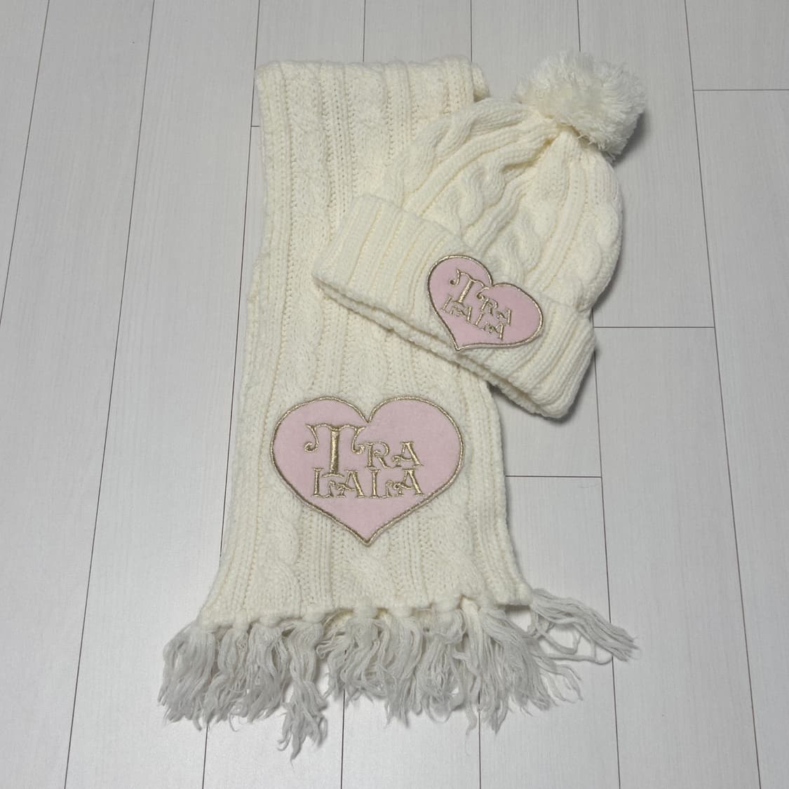 예약중//트랄라라 tralala 모자 비니 목도리 세트 모리걸 상품이미지3