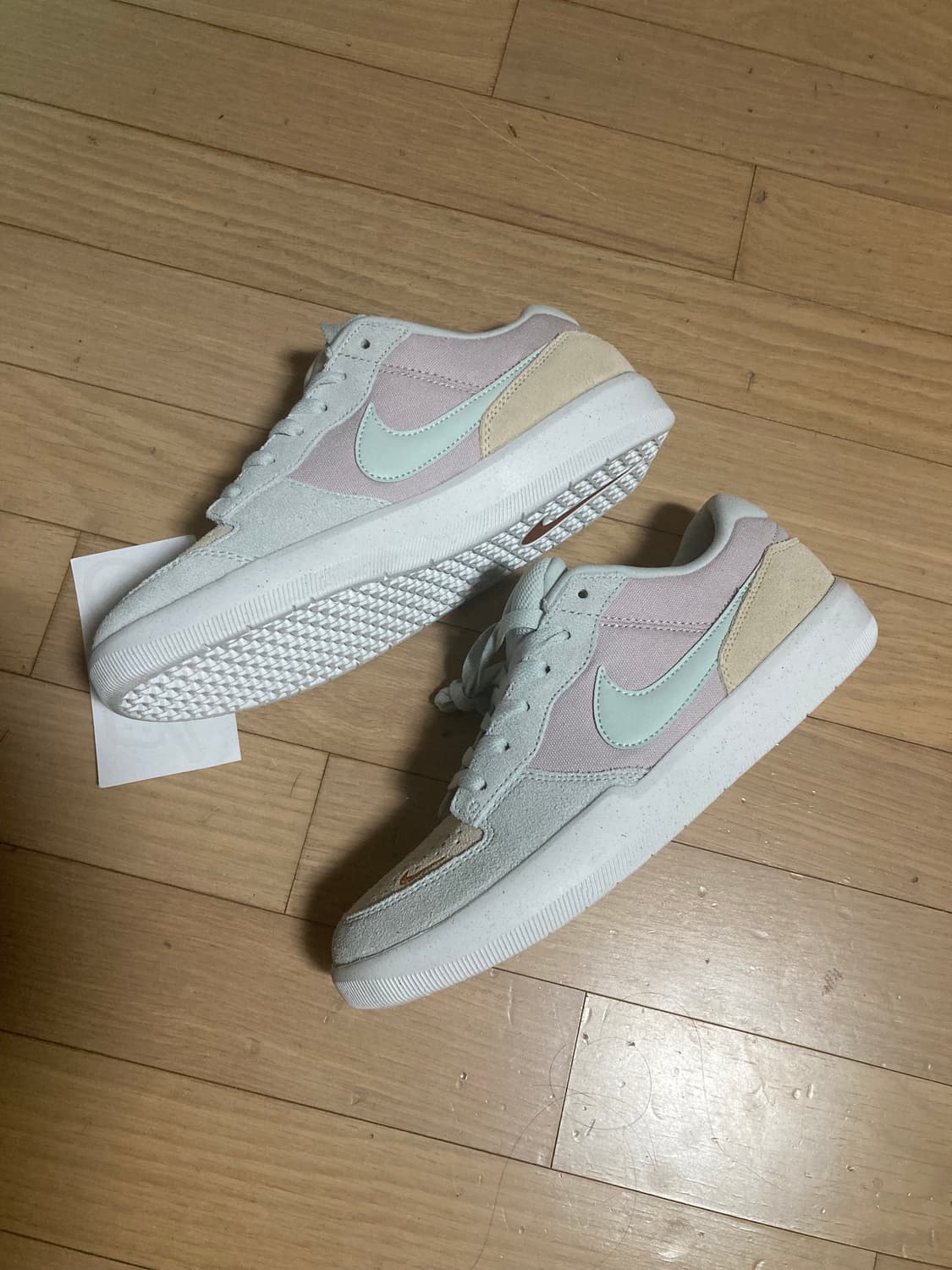 나이키 운동화 270 상품이미지1