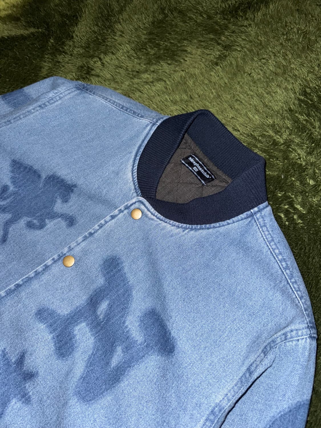 [L] 나이스고스트클럽 워시드 앰블럼 데님 바시티 자켓 상품이미지2