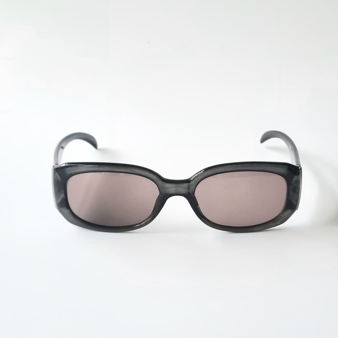 데드스탁 세련된 무드 Y2K 빈티지 오벌 선글라스 상품이미지2