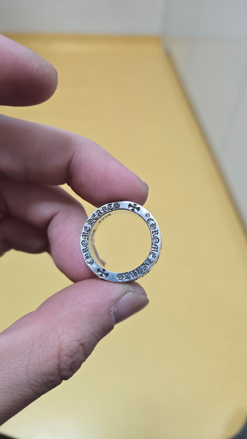 크롬하츠 퍽유링 6mm 한국호수 19호 팝니다. 상태좋은 백화점 풀구성품 상품이미지3