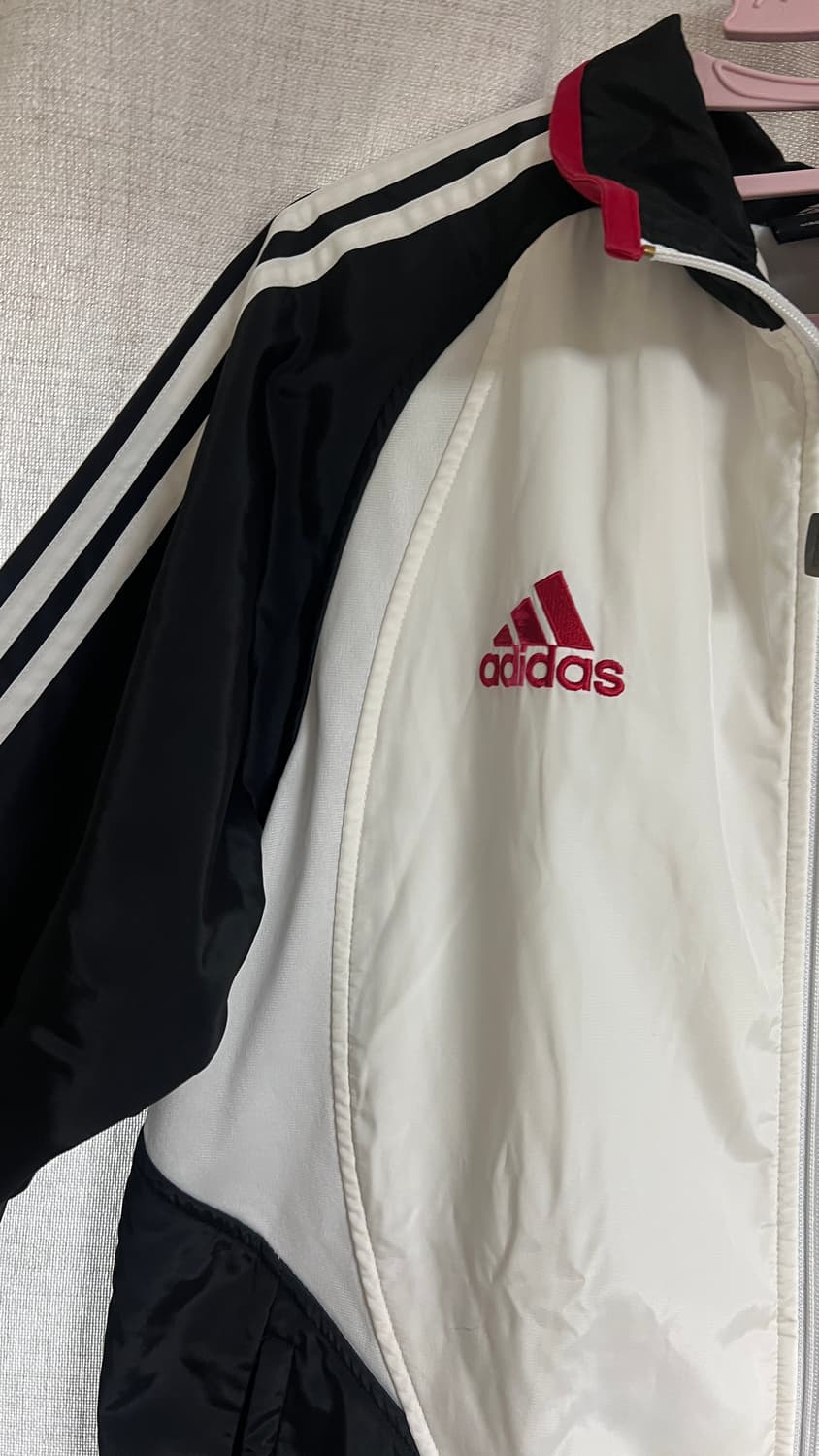 아디다스 올드스쿨 바람막이 자켓 상품이미지3