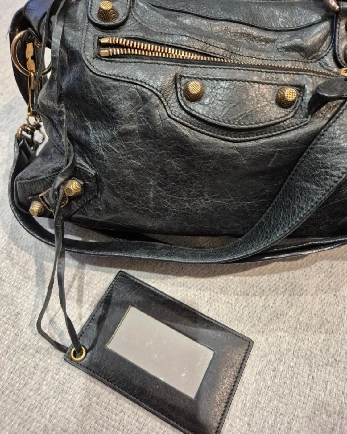 발렌시아가 모터백 시티백 블랙 상품이미지5