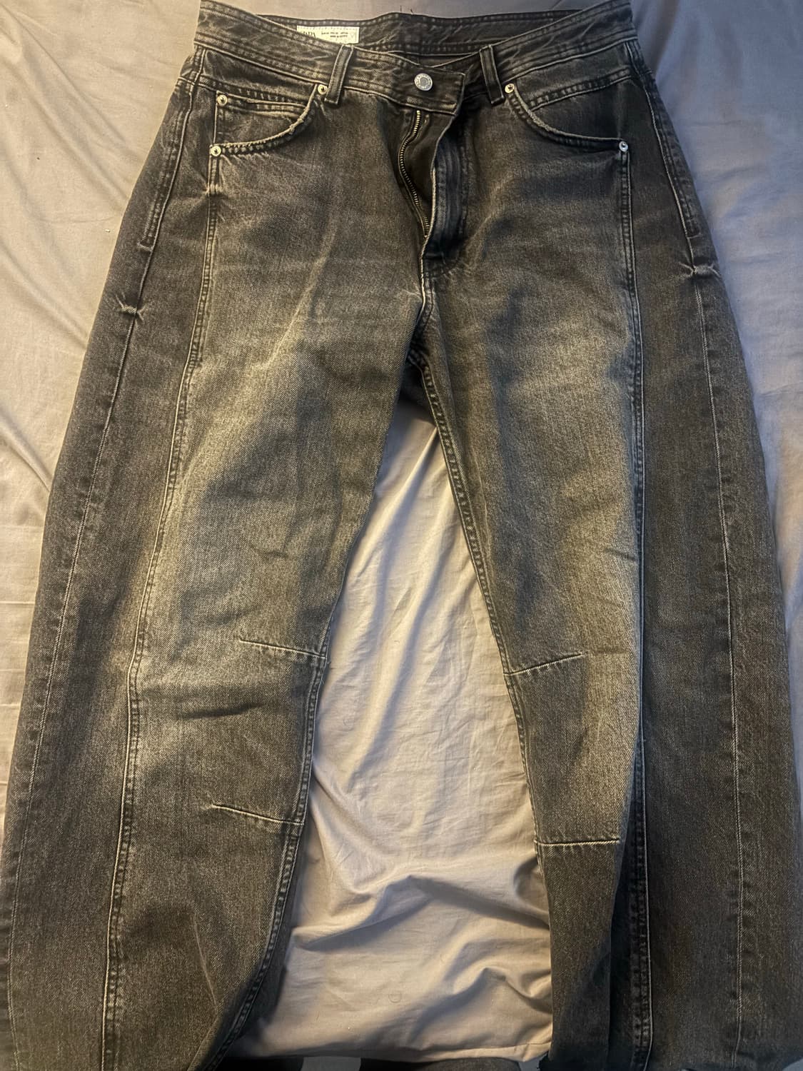 자라 배기핏 심라인 데님 32사이즈 판매합니다 상품이미지2