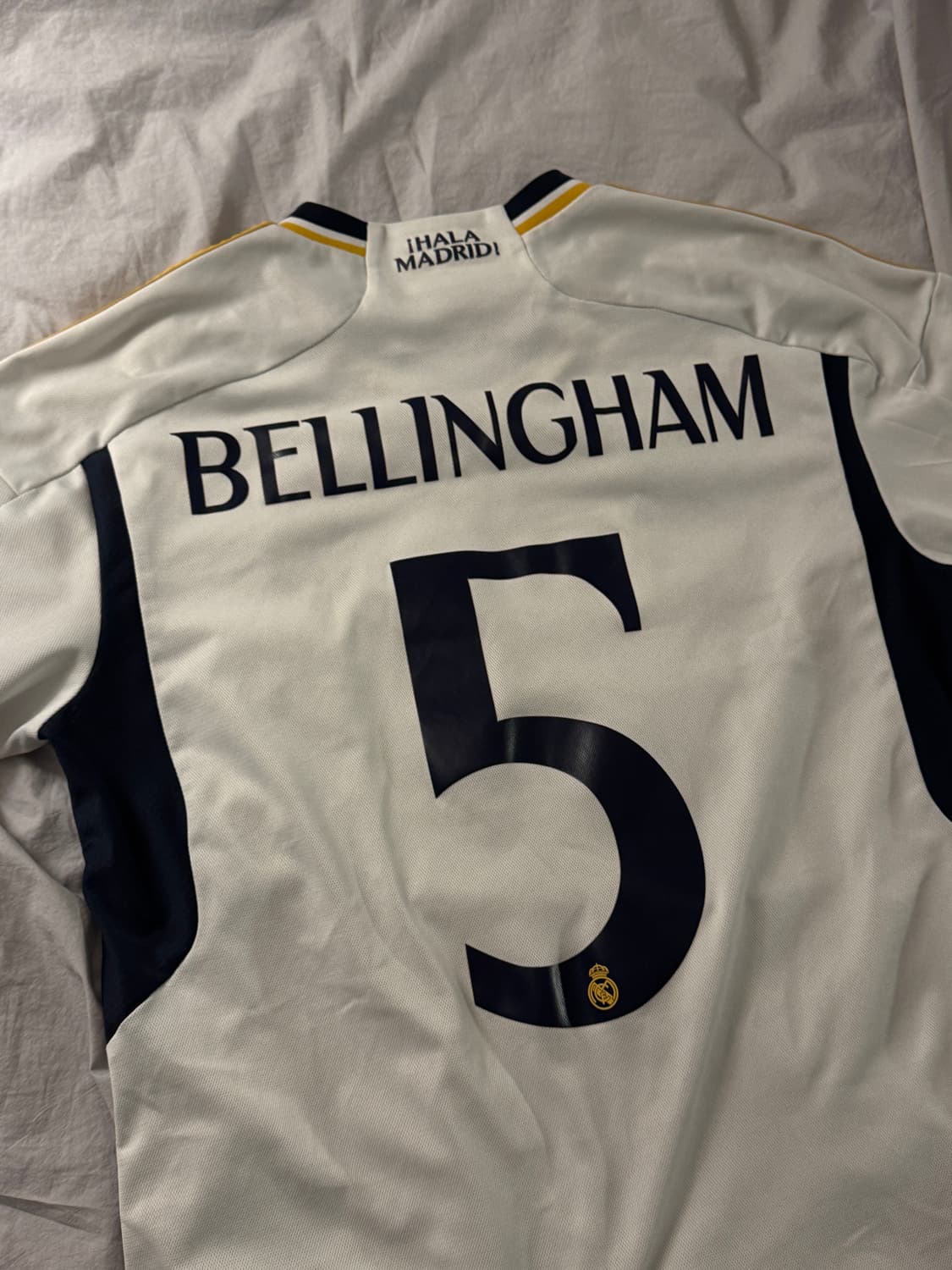 레알 마드리드 23-24 홈 유니폼 상품이미지1