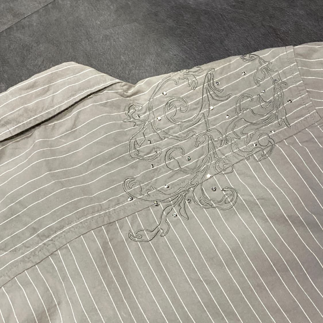 [IM] vtg 웨스턴 자수 스트라이프 셔츠 그레이 상품이미지9