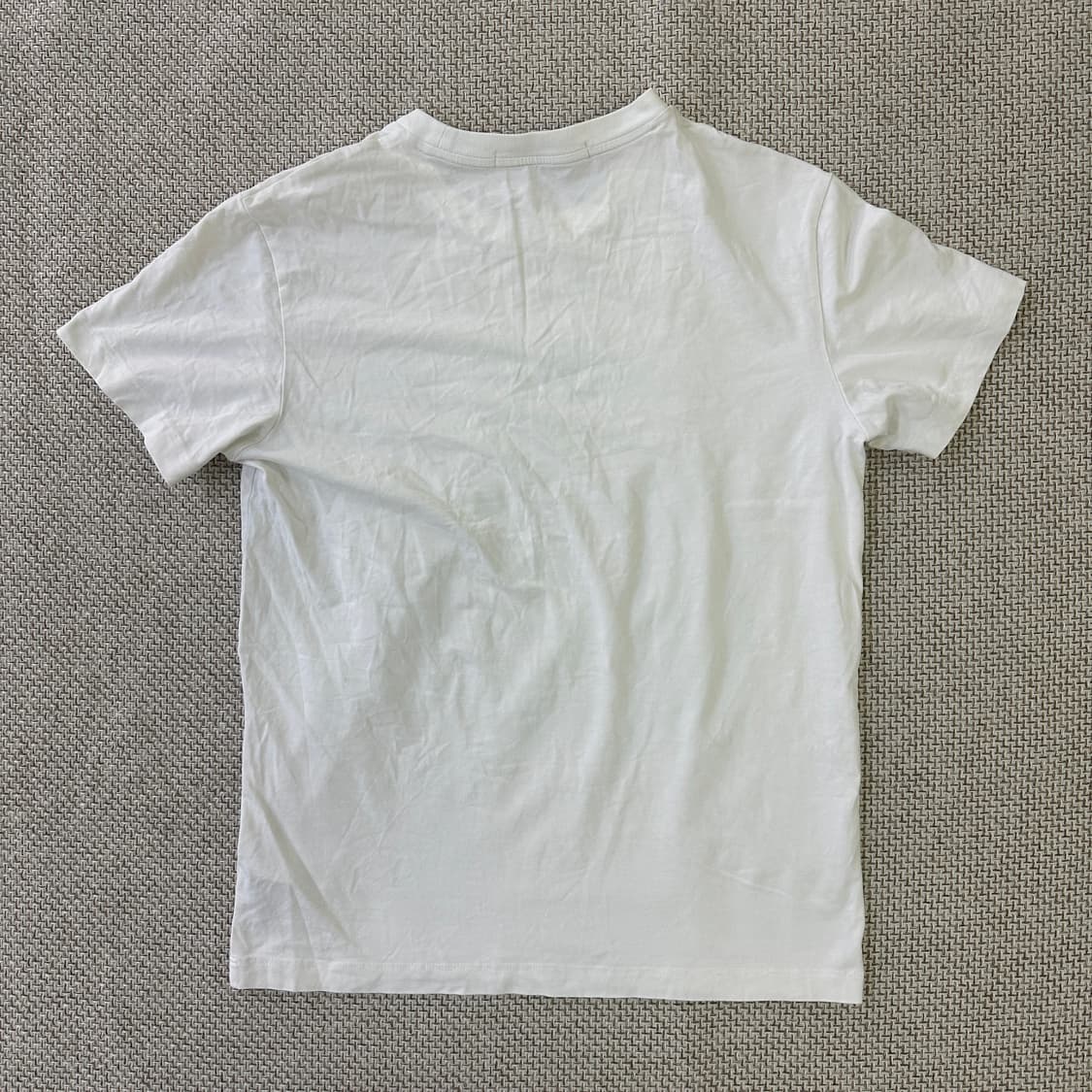 S 캘빈클라인진 레귤러핏 반팔 티 0417D 상품이미지4