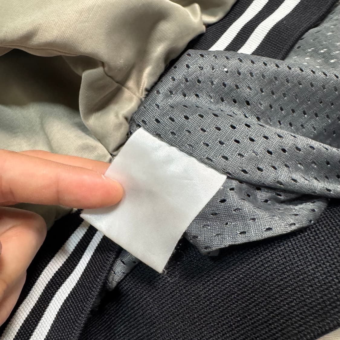 Name : 나이키 올드스쿨 오버핏 바시티 자켓 :)  상품이미지6