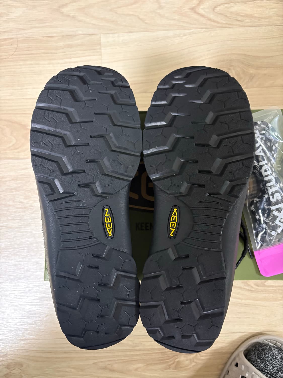 킨 제스퍼 스웨이드 블랙/265 상품이미지3