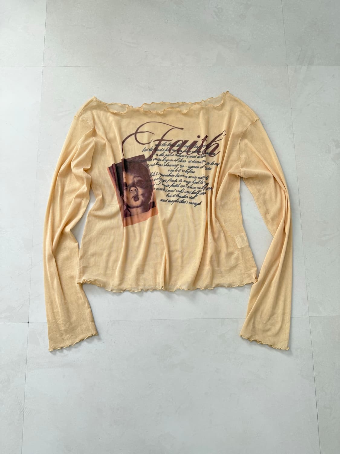 아이보리 포토그래픽 시스루 탑  상품이미지4