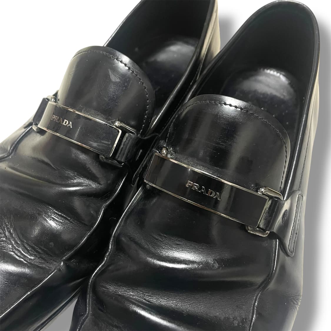 280) 프라다 메탈 로고 레더 가죽 로퍼 상품이미지3