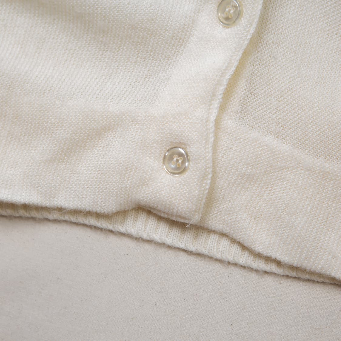 80s IZOD 라코스테 아크릴 가디건 화이트 상품이미지3