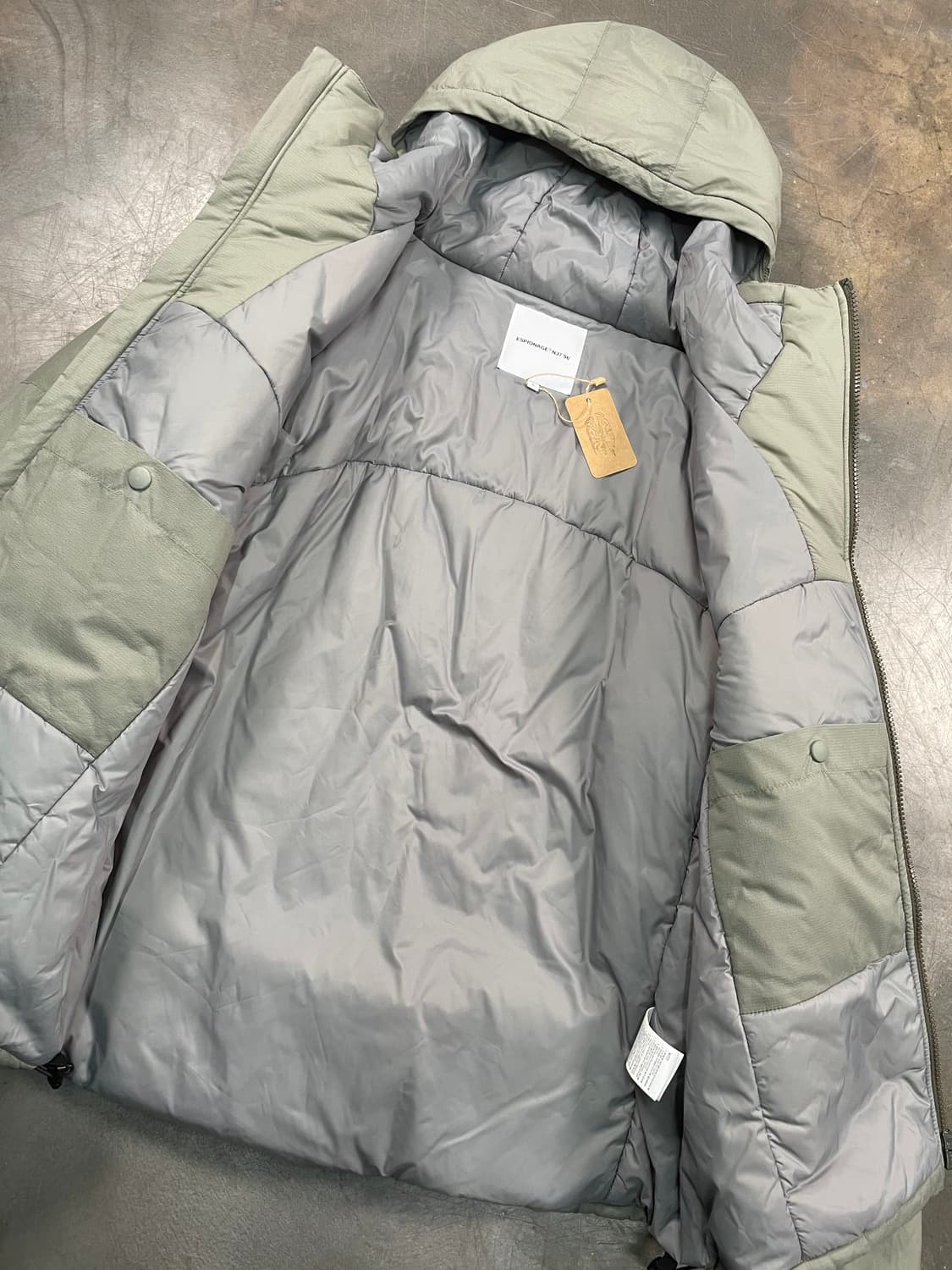 에스피오나지 인슐레이티드 후드 패딩 상품이미지4