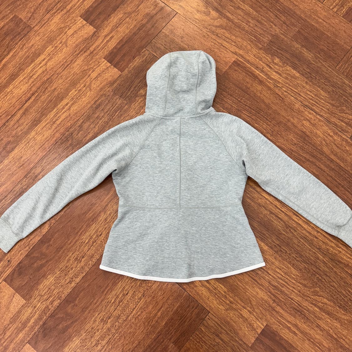 여성용 M 나이키 테크 그레이 후드 집업  상품이미지2