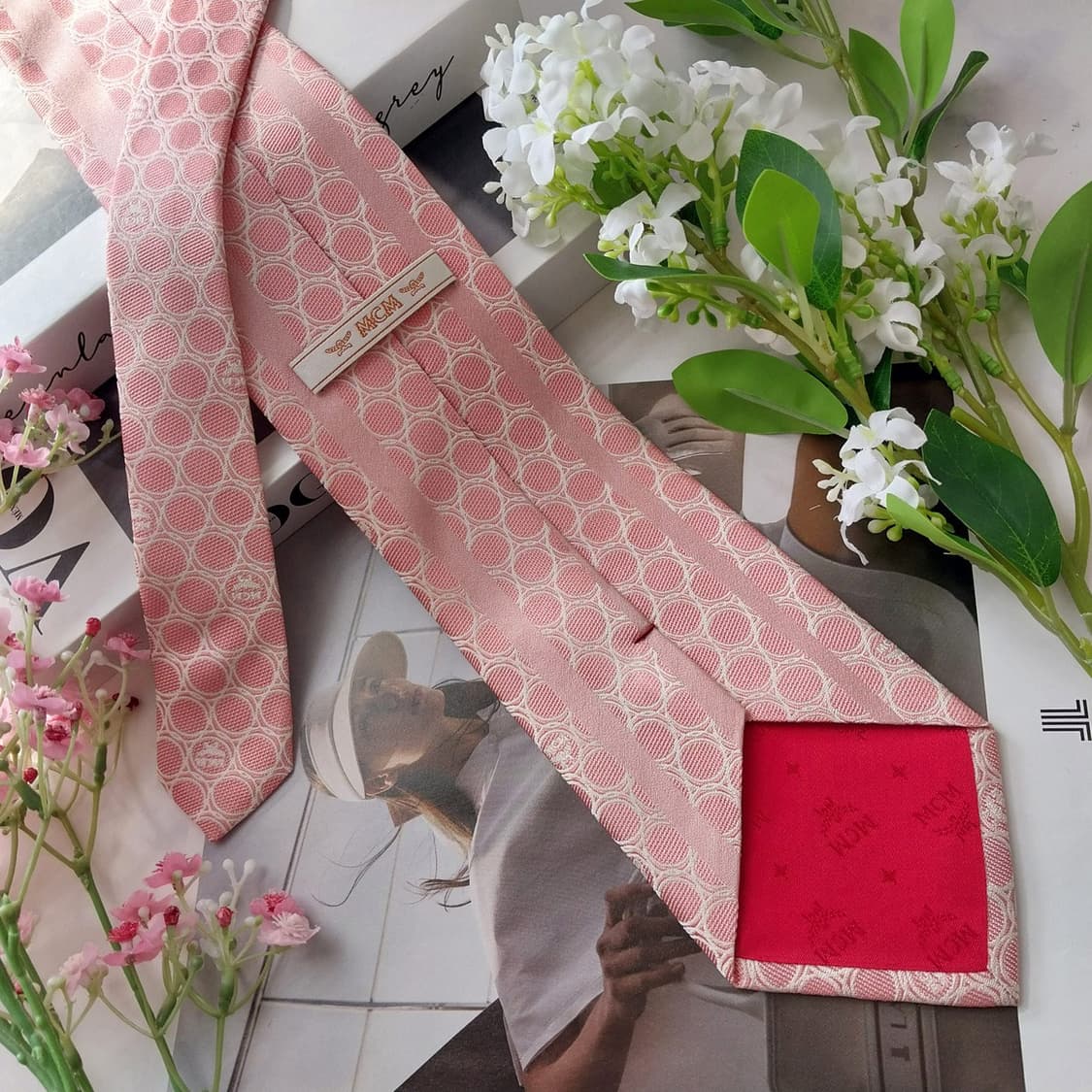 엠씨엠 실크 연핑크 패턴 넥타이 9.1cm A+등급 K2067 상품이미지4