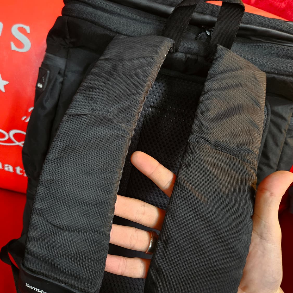 샘소나이트 레드 멀티포켓 비즈니스 캐주얼 백팩 32 x 48 x 14 상품이미지6