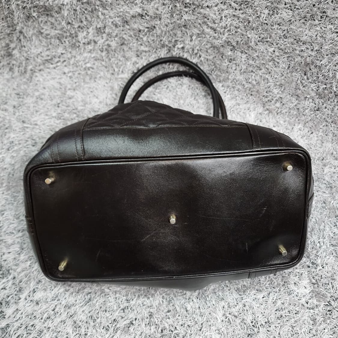 버버리 퀼팅 숄더백 상품이미지4