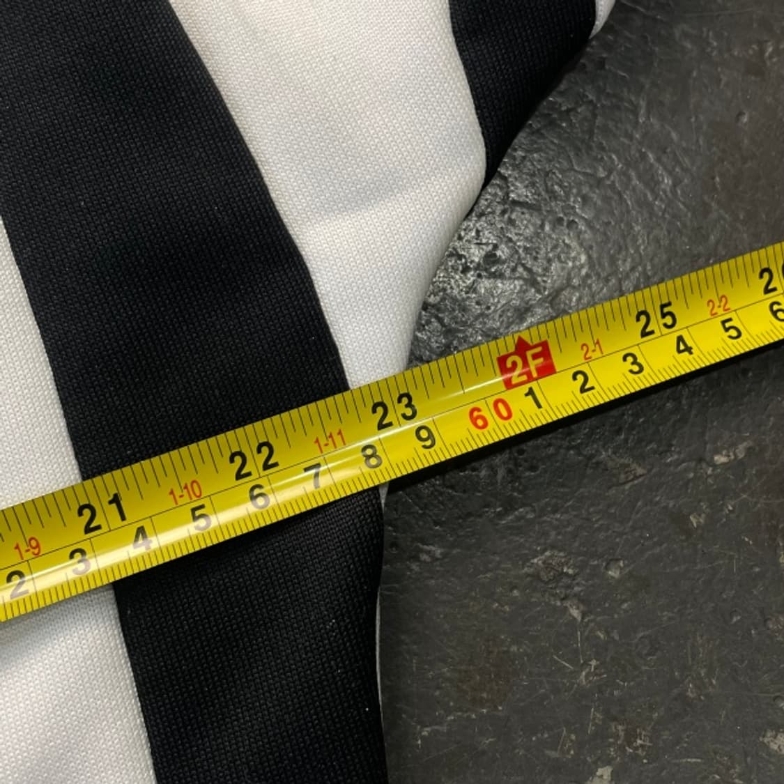 100 아디다스 이큅먼트 맨투맨  상품이미지6