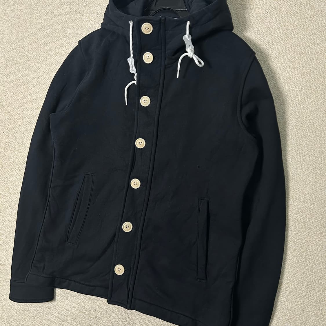 (M) 빔즈  블랙 후드집업 상품이미지2