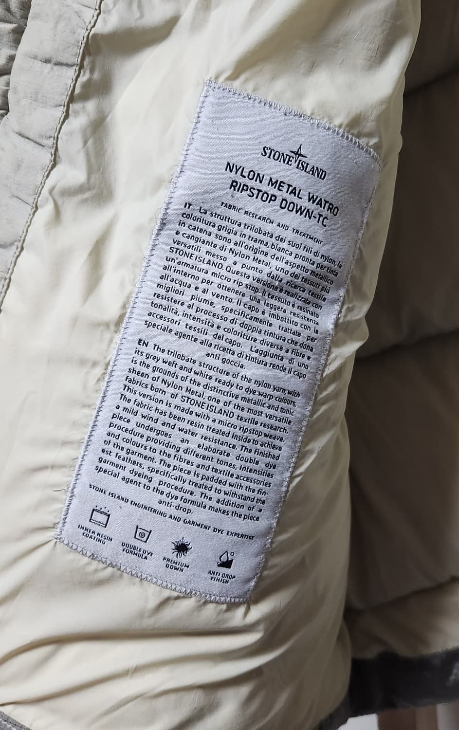 스톤아일랜드 나일론 메탈 그레이 패딩 자켓 상품이미지7