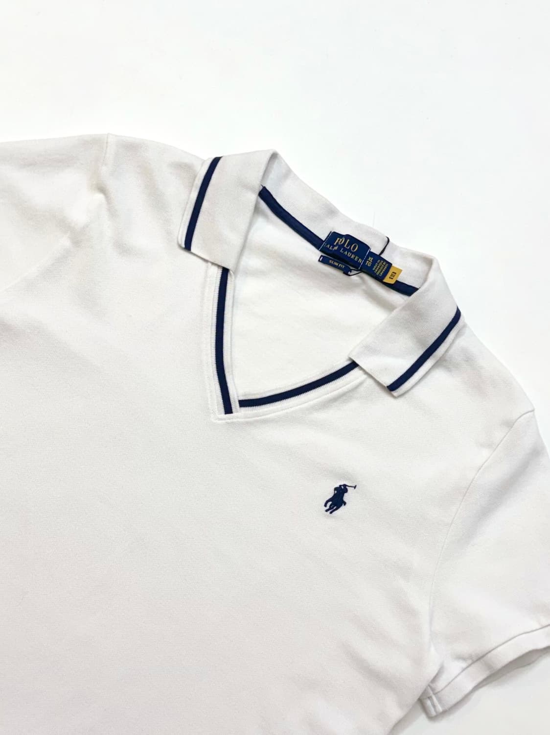 Polo 폴로 랄프로렌 화이트 브이넥 카라티셔츠 상품이미지2