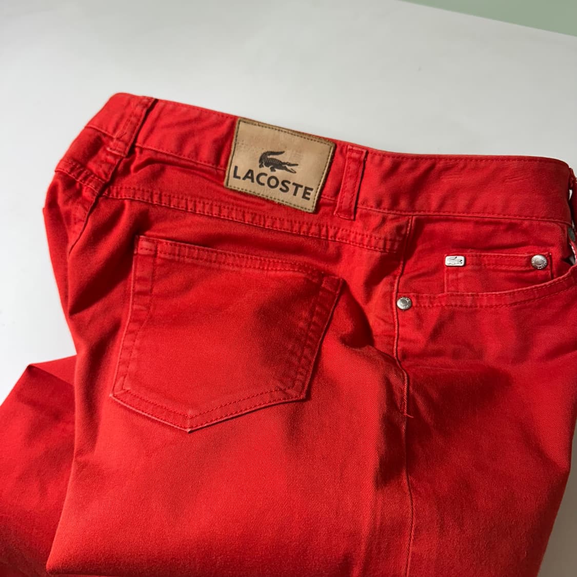 우먼M-L 라코스테 딥코랄 세미부츠컷 코튼 치노팬츠 상품이미지1