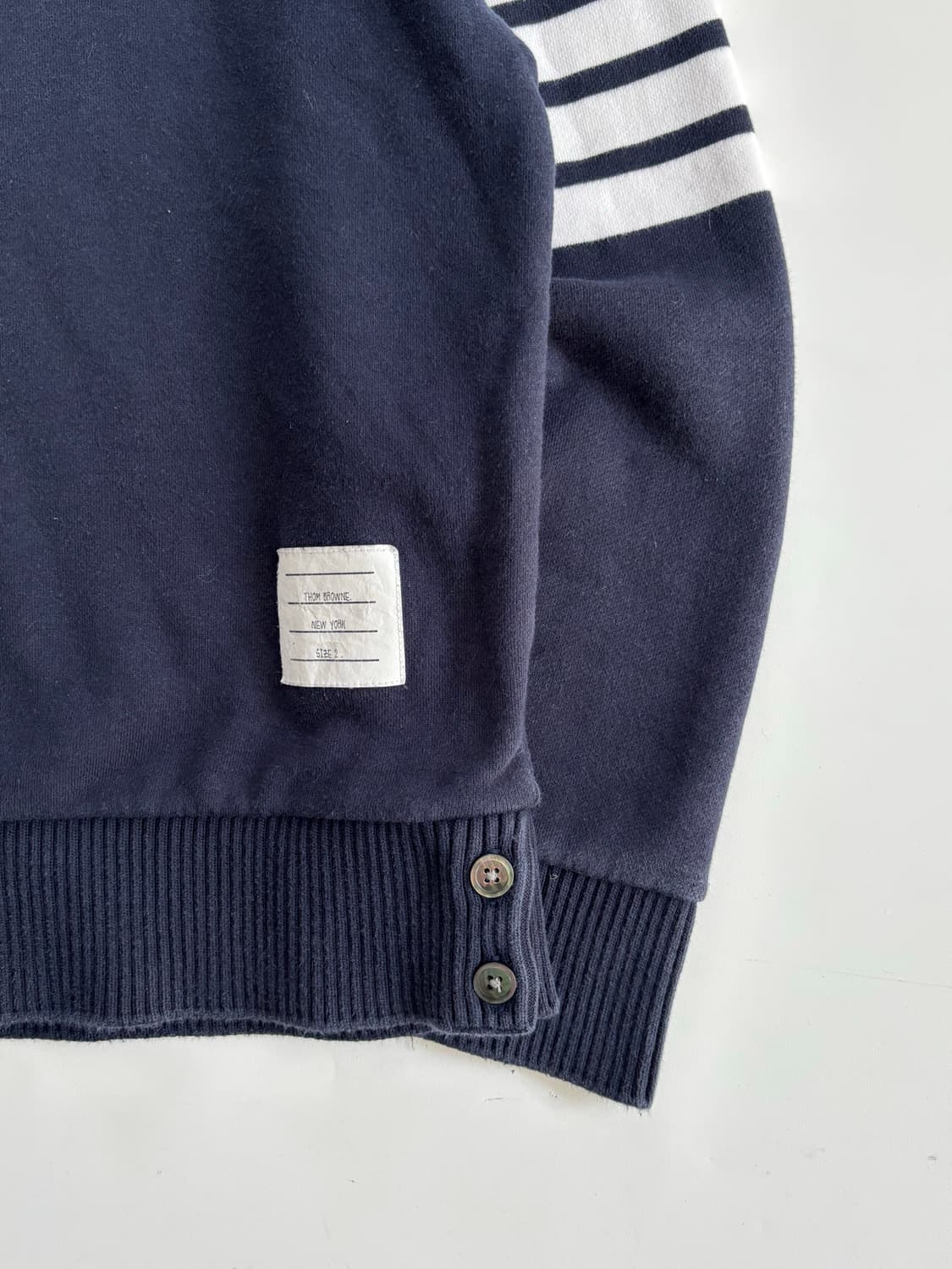 Thom Browne 톰브라운 네이비 스웨트셔츠  상품이미지3