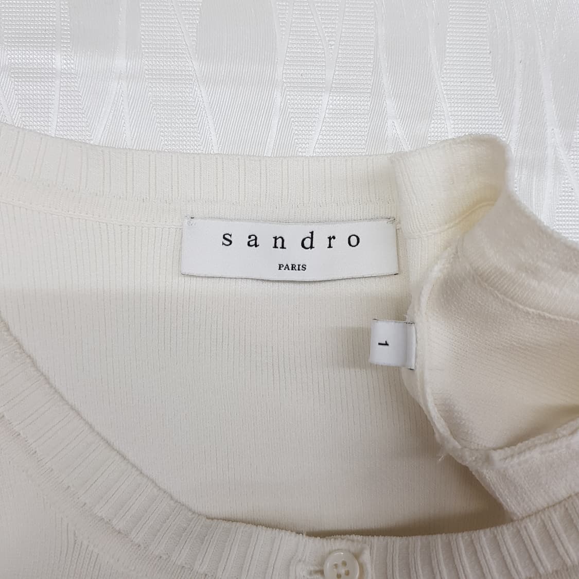 산드로 SANDRO 크림 화이트 버튼 가디건 1사이즈 상품이미지5